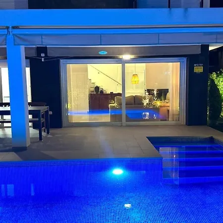 16 Luxury - Private Pool * Аликанте