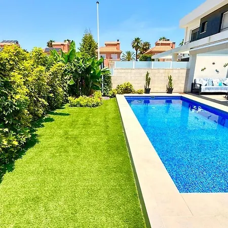 16 Luxury - Private Pool Вилла Аликанте