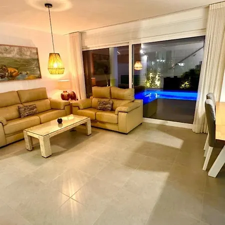 16 Luxury - Private Pool * Аликанте