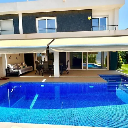 16 Luxury - Private Pool *
