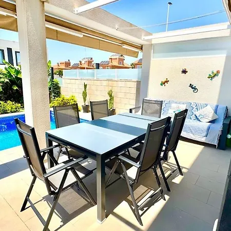 16 Luxury - Private Pool Вилла